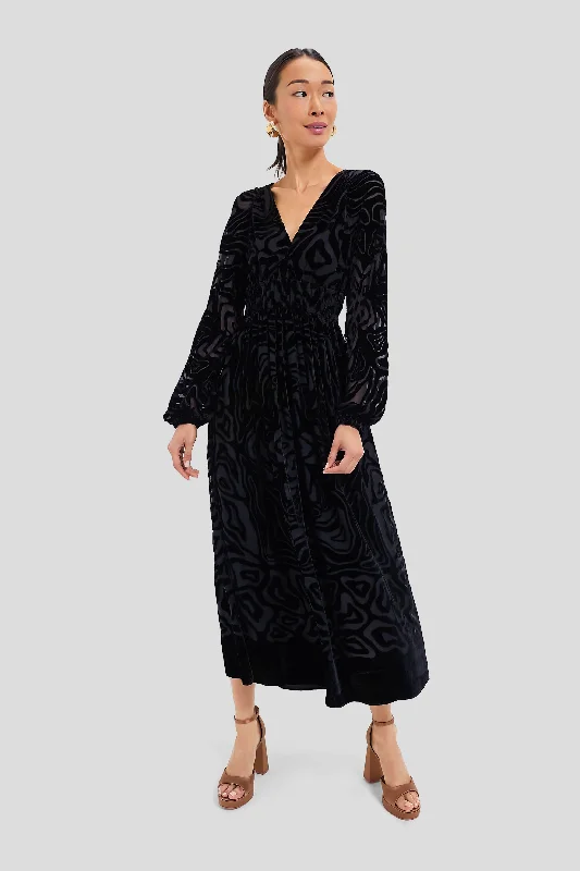 Noir Elora Dress Tunics Solid Classic