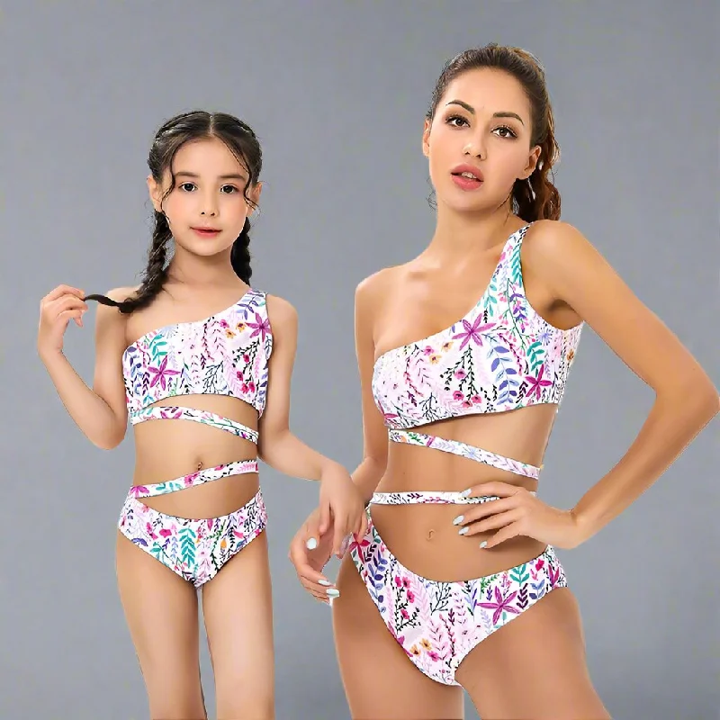Chic Tropical One-Shoulder Ruffle Swimsuit Set for Mother and Daughter Vibrant Floral Pattern with Comfort Stretch Sleek Full Coverage Chic Tropical One-Shoulder Ruffle Swimsuit Set for Mother and Daughter Vibrant Floral Pattern with Comfort Stretch Sleek Full Coverage