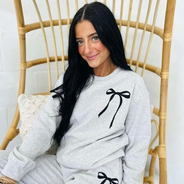 Pocket Size Bow Sweatshirt Hoodie with Applique Textured Unique