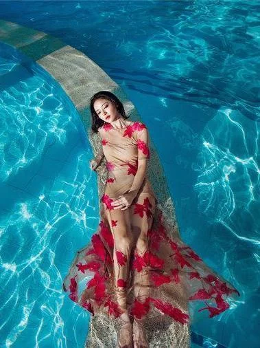 Fairy embroidery large flower skirt to mop dress skirt seaside holiday swimsuit knitz Elegant Ruffled Bikini