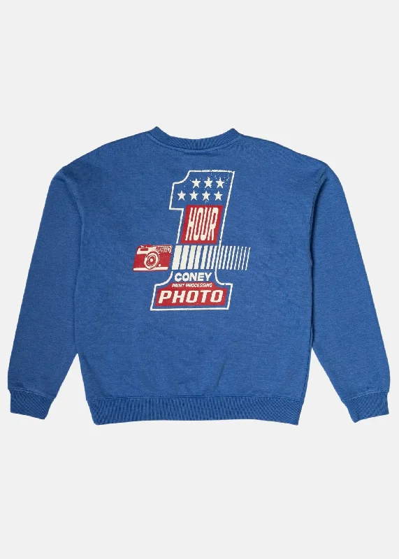 1 Hour Photo Graphic Crew Sweatshirt Hoodie with Slit Hem Functional Movement