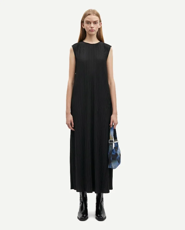 SAUMA O-N DRESS 10167 / BLACK Tunics Practical easy-care