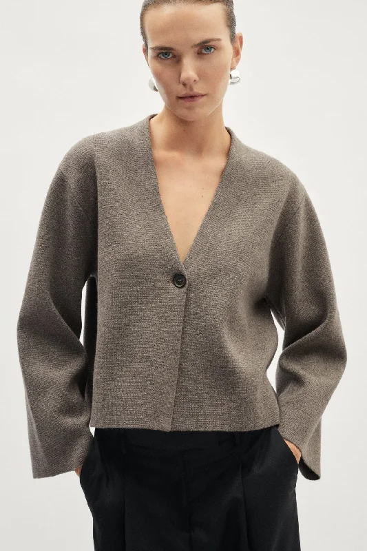 The Woolen Sleek Jacket Boat Neck Shawl Collar Notched Collar