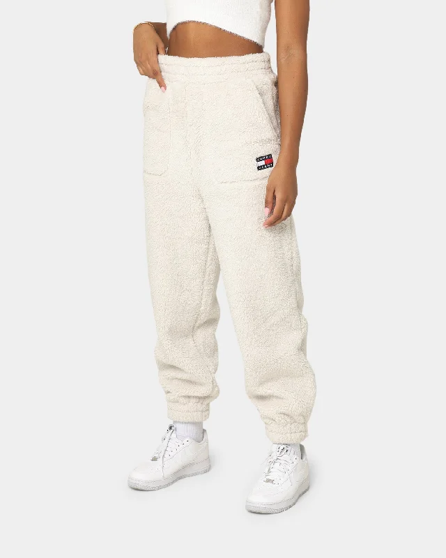 Tommy Jeans Women's TJW Plush Badge Sweat Pants Stony Beige Trendy Printed Pants