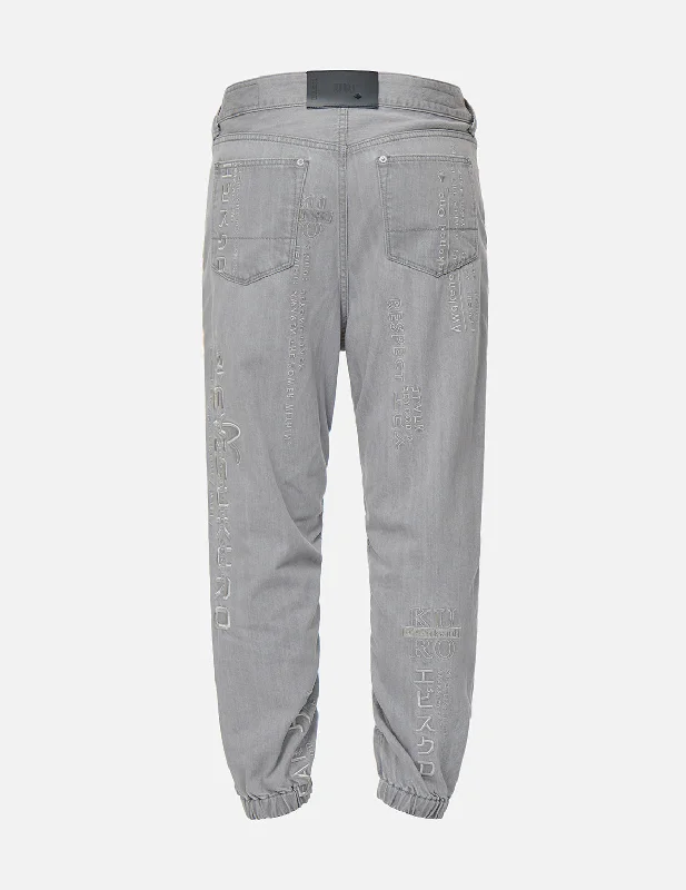 Multi-Language Logo Embroidery 3D Fit Denim Jogger Pants Stylish Casual Pants