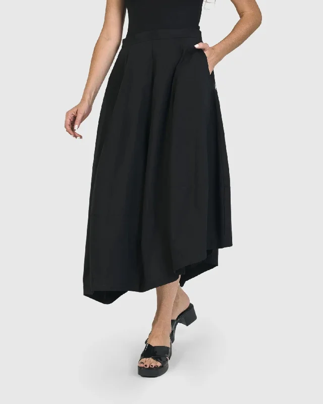 Urban Chelsea Skirt, Black slim fit skirt