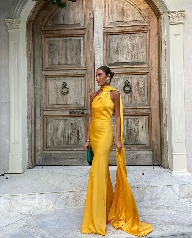 Sexy Halter Yellow Satin Backless Mermaid Evening Dress,Long Party Dress cc2900 Off-the-shoulder Chic Trendy Sexy Halter Yellow Satin Backless Mermaid Evening Dress,Long Party Dress cc2900 Off-the-shoulder Chic Trendy