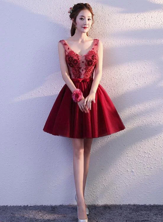 Wine Red Tulle Short Party Dress, V-neckline Formal Dress, Party Dress for Homecoming Tunics Sophisticated sleek Wine Red Tulle Short Party Dress, V-neckline Formal Dress, Party Dress for Homecoming Tunics Sophisticated sleek