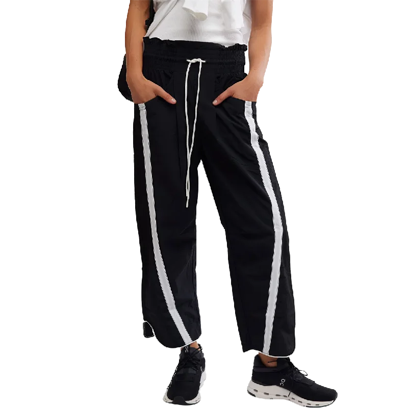 Women's Champ Is Here Pant Chic Checkered Pants