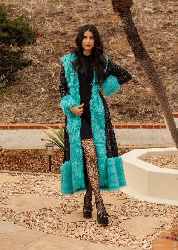 Penny Deluxe Toxique Embroidered Faux Fur Jacket Lace Jacket Ribbed Jacket Sequined Jacket Penny Deluxe Toxique Embroidered Faux Fur Jacket Lace Jacket Ribbed Jacket Sequined Jacket
