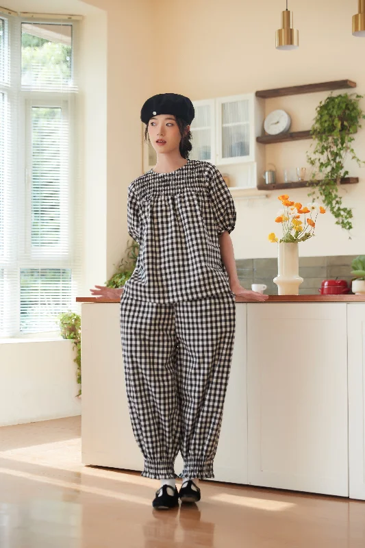 Gingham Check Smocking Embroidery Pumpkin Pants Chic Capri Pants